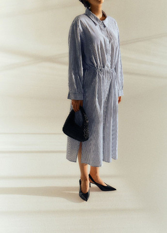 Синя кежуал сукня H&M в смужку