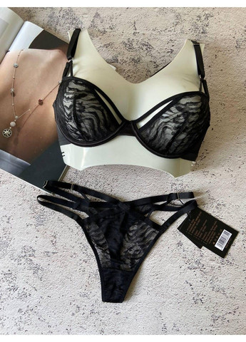 Чорний напівпрозорий комплект жіночої білизни на чашку с чорний Weiyesi