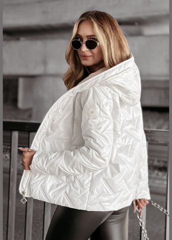 Біла зимня ніжна біла курточка на силіконі 150+ підкладка, якісна зимова курточка на блискавці з кишенями та капюшоном. No Brand 1050-1