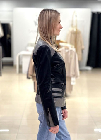 Чорна демісезонна жіноча куртка косуха з натуральної шкіри Ece