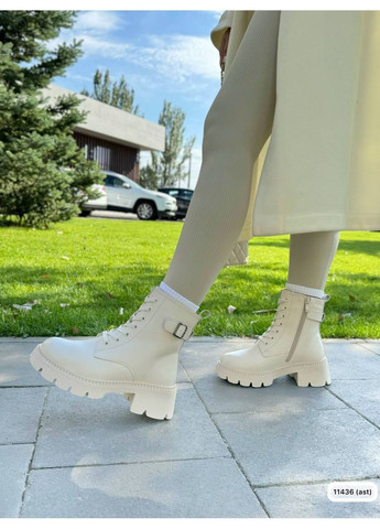 Жіночі зимові черевики з натуральної шкіри колір світло молочний на хутрі No Brand (369960133)