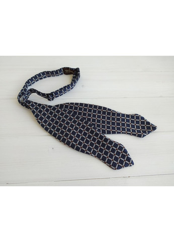 Синяя бабочка самовяз в клетку Major Style (366036911)