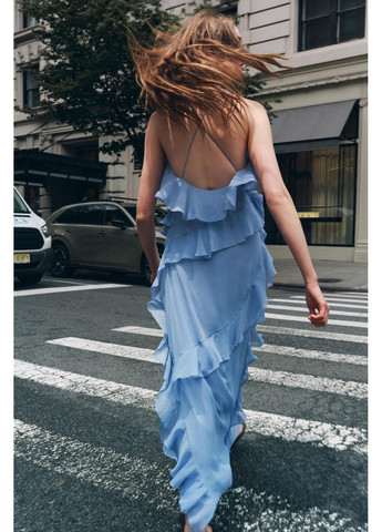 Блакитна сукня із воланами zw collection Zara