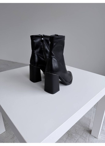 Черные демисезонная черные ботильоны Helen