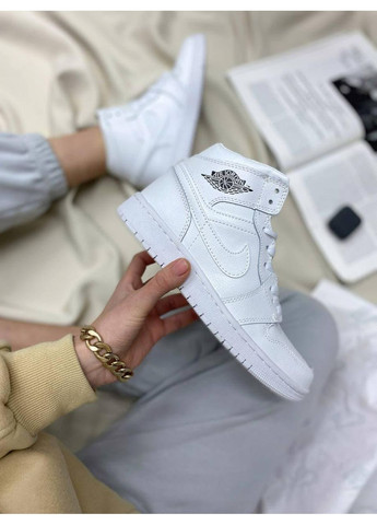 Чорні Осінні кросівки чоловічі nike air jordan 1 retro high white «black logo» найк аір джордан No Brand