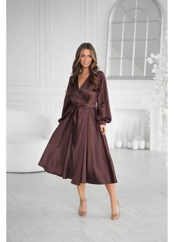 Коричнева атласна сукня на запах — модель 7563 шоколад No Brand
