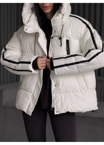 Молочна зимня куртка жіноча No Brand