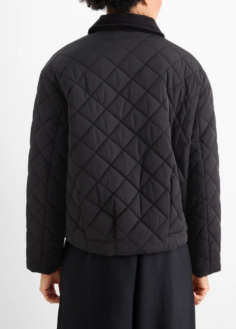 Черная демисезонная куртка C&A