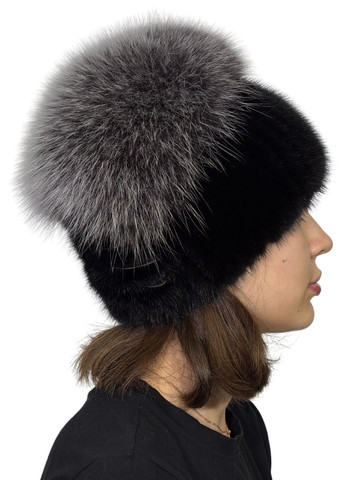 Жіноча хутряна шапка норкова на в'язаній основі з помпоном з хутра песця Меховой Стиль Стрекоза (354820514)