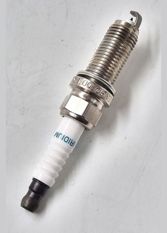 Свеча зажигания, оригинал 90919-01275 Авенсис 1.6 РАВ4 2.0 Аурис 1.2 2012-2018 Toyota Auris (345738769)