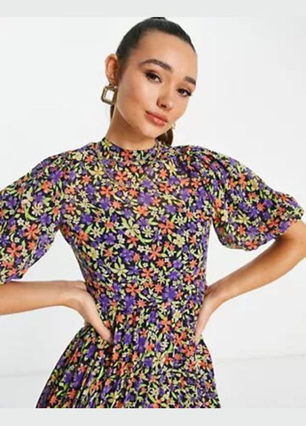 Черное коктейльное платье бэби долл Asos с цветочным принтом