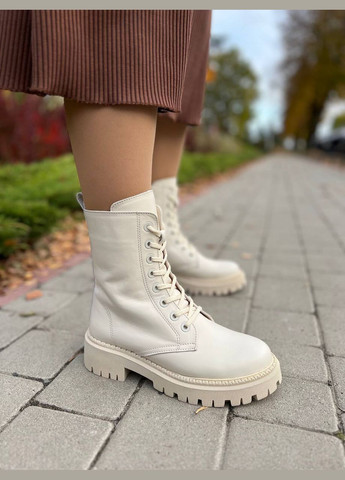 Зимние женские ботинки кожаные бежевые на меху (1019) No Brand