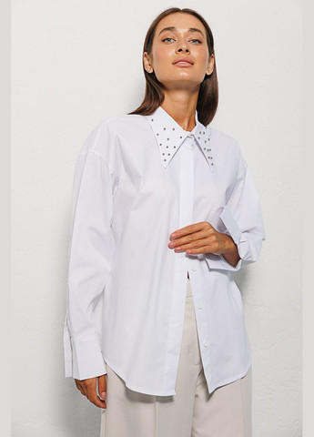 Жіноча сорочка біла з бусинками на комірі Arjen (294907604)