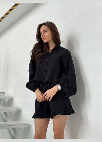 Жіночий льняний костюм з шортами чорного кольору 33472 Fashion (335814411)