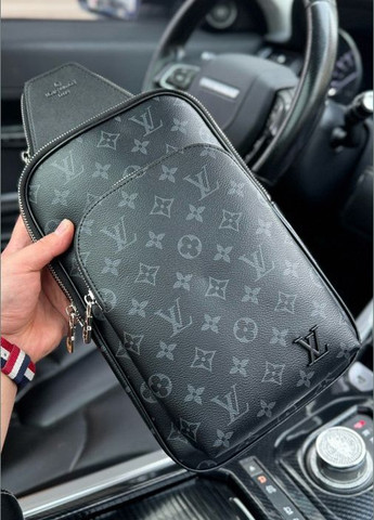 Чоловіча нагрудна сумка Louis Vuitton чорна No Brand (305849046)