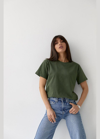 Хаки (оливковая) женская базовая футболка цвет хаки р.2xl 449926 New Trend