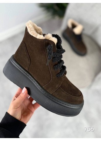 Зимние стильные женские ботинки No Brand со шнуровкой из натуральной замши