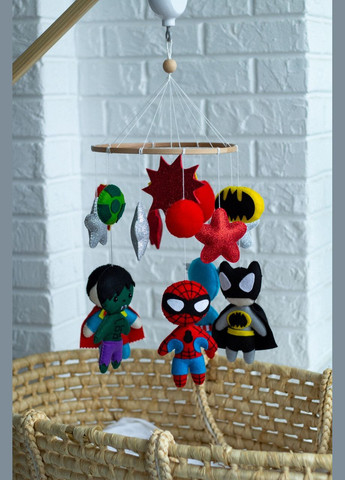 Детский мобиль на кроватку для младенцев WooolyWool «Супер-герои» No Brand (342757893)