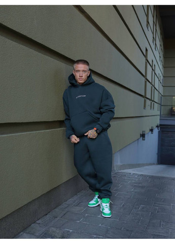 Пляшковий зелений зимній костюм backstage з вишивкою,турецька трьохнитка на флісі пеньє,штани та худі Україна