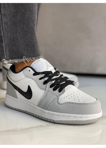КРОССОВКИ ЖЕНСКИЕ NIKE AIR JORDAN RETRO 1 LOW GREY WHITE «BLACK LOGO» НАЙК АИР ДЖОРДАН No Brand серые демисезоны (369390991)