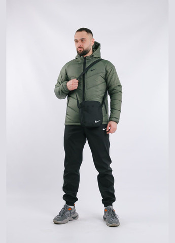 Оливкова (хакі) демісезонна 3 в 1 куртка + штани чорні + барсетка у подарунок No Brand