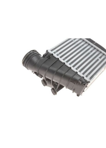Радіатор інтеркулера VW Golf/Bora/Skoda Octavia/Seat Leon 1.9TDI 00-10 03004354 (opt-om) No Brand (345774213)