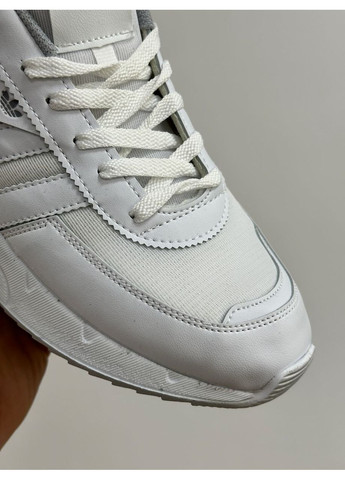 Белые демисезонные кроссовки мужские adidas vz total white. No Brand VZ Total White.