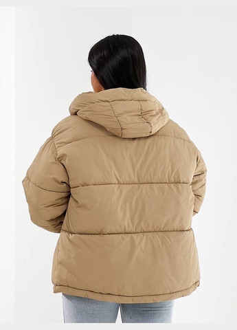 Бежева зимня куртка Garna