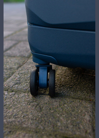 Валіза поліпропілен 100% середній M зелений Wings DQZ01 (343339813)