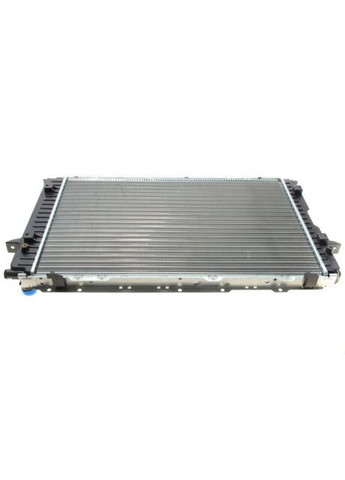Радіатор охолодження двигуна AUDI 100/A6 26/8 AT 92-97 ( ) 03002084 Van Wezel (366117705)