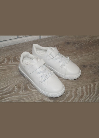 Білі осінні кросівки демісезонні з ланцюжком білі Канарейка