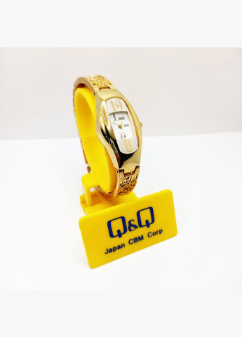 Наручний годинник '' жіночий кварцовий металевий ремінець () Q&Q F167-004 (305391375)