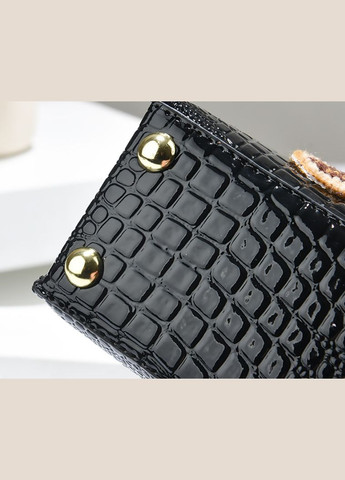 Дитяча міні сумочка з ведмедиком під рептилію Бежевий No Brand (301594277)