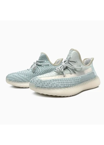 Белые летние кроссовки adidas yeezy boost v2, cloud white адидас изи буст No Brand