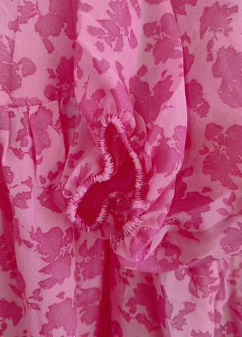 Розовое праздничный, повседневный, кэжуал, коктейльное платье шифоновое длинный рукав Esmara с цветочным принтом