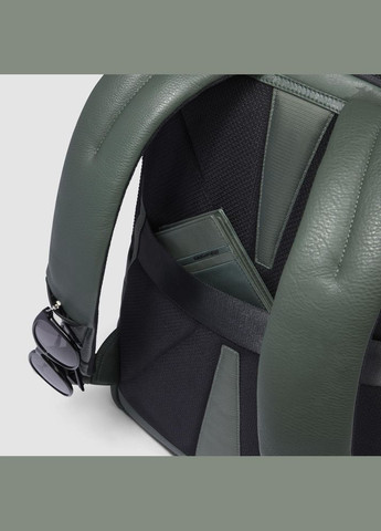 Рюкзак для ноутбука Than (S135) Green CA6611S135_VE Piquadro (372666328)