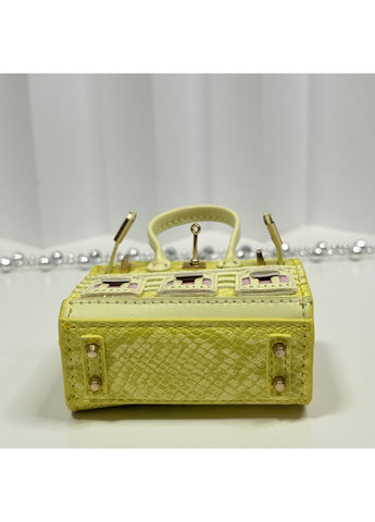 Сумочка-брелок для навушників, гарнітури чи дрібних речей у стилі відомого бренду 7,5х6,5х3,5 см. B&S (372474457)