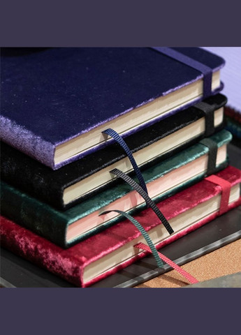Записник Velvet середній лінія червоний+бокс LCNBVELVQP060C Moleskine (317304748)