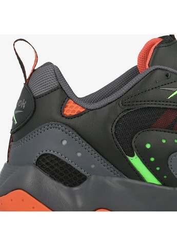 Чорні Осінні кросівки royal pervader Reebok