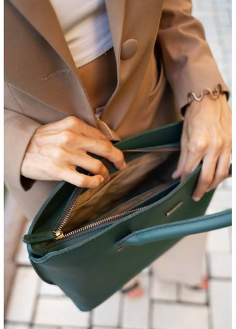 Женская кожаная сумка Midi зеленая BlankNote (348359163)