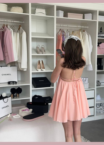 Рожева вечірня сукня жіноча з відкритою спиною Гермес однотонна