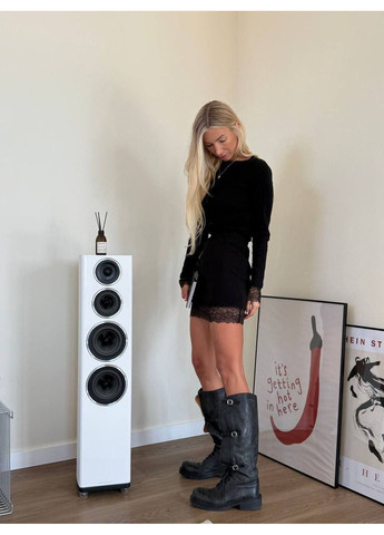 Жіночий костюм з мереживними вставками Style Point (361679074)