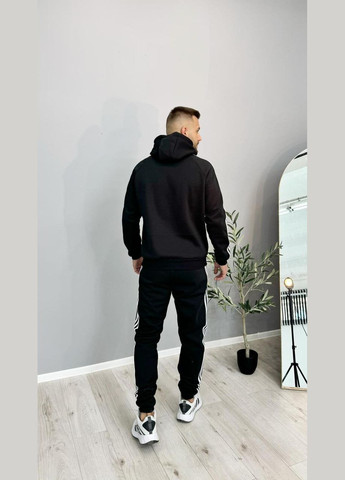 Спортивный костюм унисекс с черным капюшоном. No Brand (370218039)