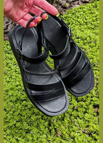 Черные кожаные летние открытые женские босоножки InFashion с ремешком