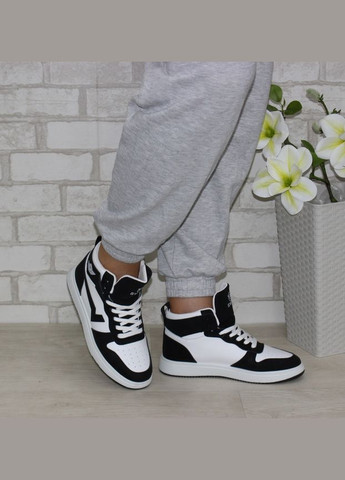 Жіночі кросівки Fashion білі демісезони (302307198)