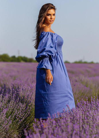 Синее повседневный женское льняное платье меди с рукавами фонариками с открытыми плечами Україна однотонное