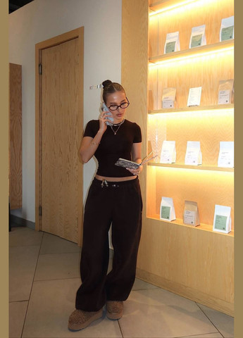 Жіноча футболка скімс No Brand - (329406699)