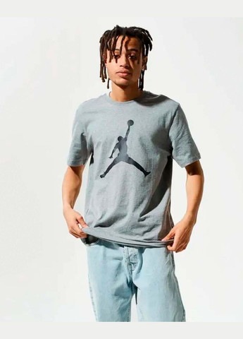 Сіра футболка чоловіча jumpman cj0921-091 сіра Jordan