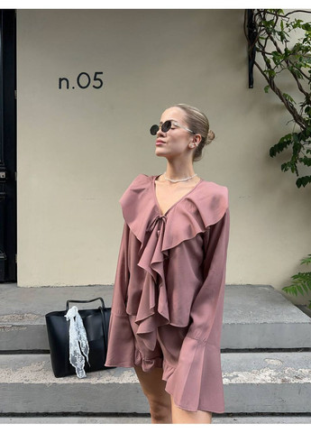 Женский костюм з воланами No Brand (349744818)