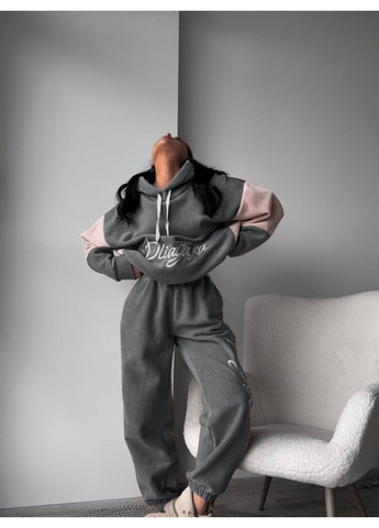 Стильный костюм с вышивкой. Размерная сетка в описании. Vione (367075714)